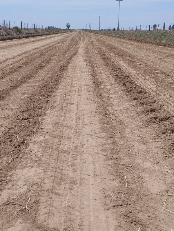 SIGUE LA REPARACI&Oacute;N DE CAMINOS RURALES