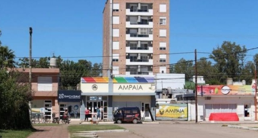 ROBARON $40.000 DEL INTERIOR DE UN AUTOMÓVIL