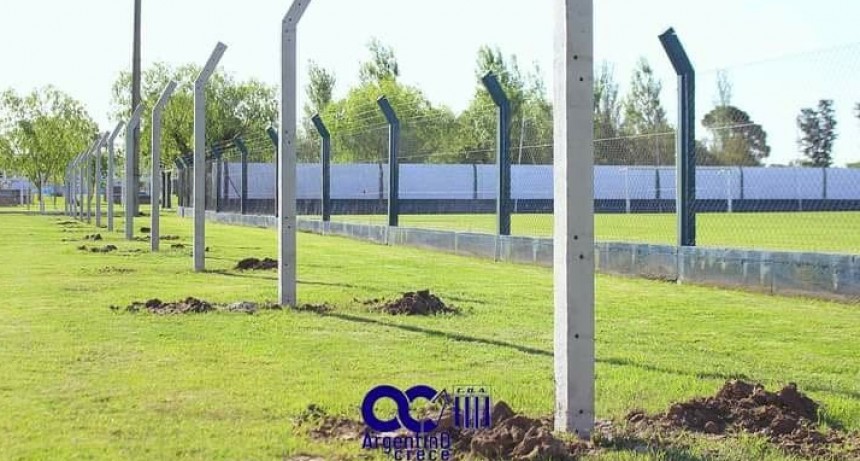 YA COMENZÓ LA OBRA DE LA CANCHA DEL INFANTO JUVENIL