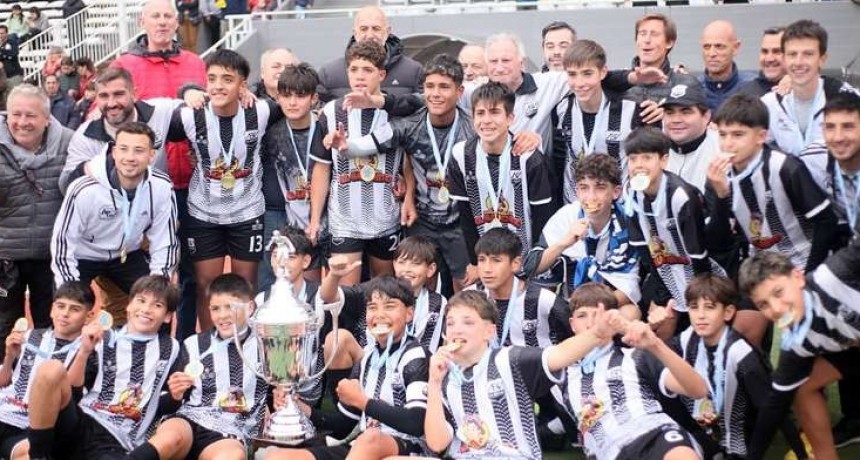 LA SUB 13 DE LA BECCAR CAMPEÓN DEL PROVINCIAL