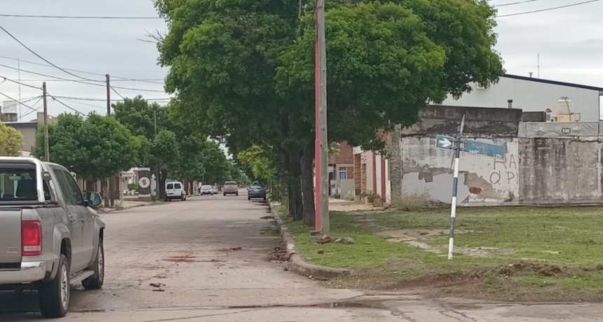 SEÑALIZACIÓN DE CALLES DAÑADA