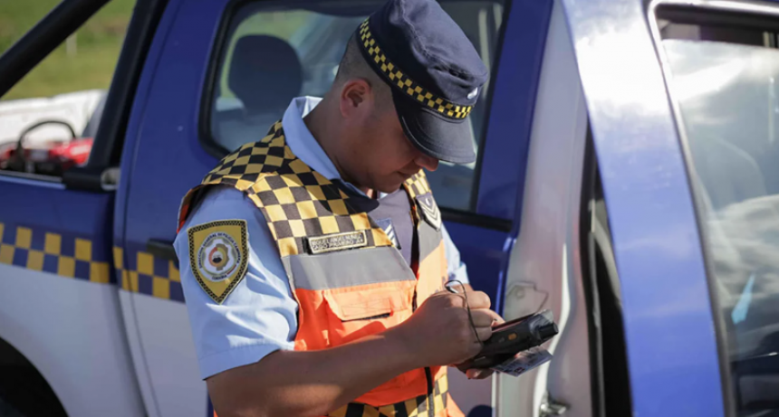 AUMENTAN LAS MULTAS DE LA POLICÍA CAMINERA