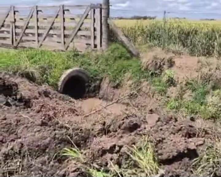 LIMPIEZA DE ALCANTARILLAS EN CAMINOS RURALES