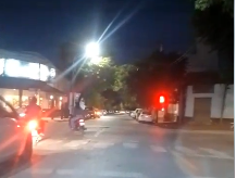 PELIGRO: MOTOS SUELTAS