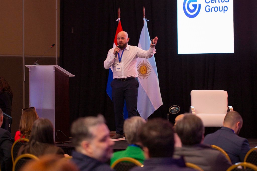 MÁS TECNOLOGÍA PARA REFORZAR LA SALUD PÚBLICA Y PRIVADA