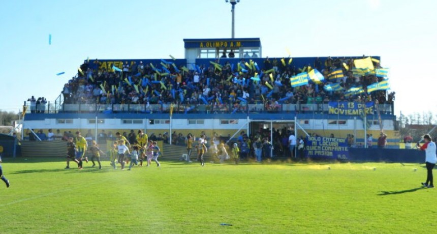 LA PRIMERA FINAL SE JUEGA EN EL ESTADIO DE OLIMPO