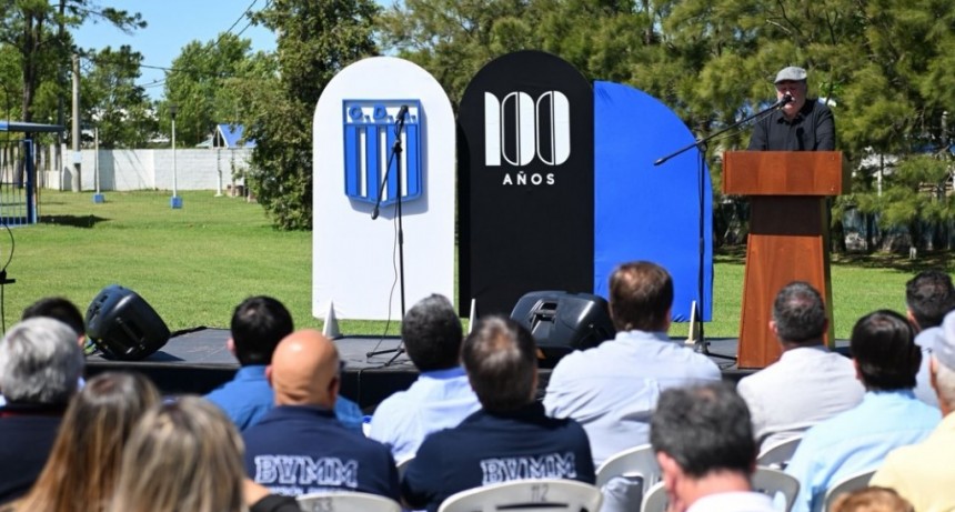 EL INTENDENTE FUE UNO DE LOS ORADORES DEL ACTO DE ARGENTINO