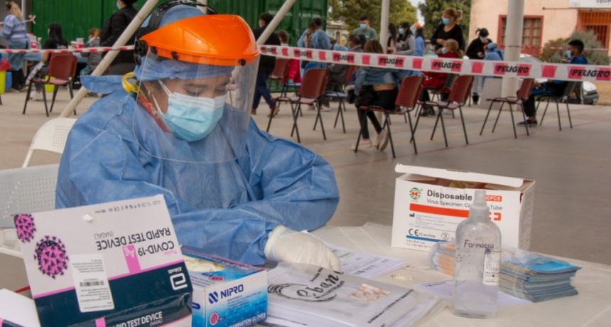 135 CASOS NUEVOS DE COVID-19 EN LA PROVINCIA