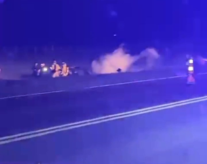 AUTO INCENDIADO TRAS ACCIDENTE EN LA RUTA 11