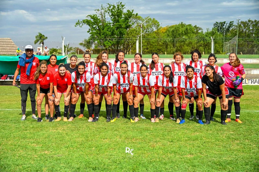 JUGADORAS LOCALES CAMPEONAS CON SAN CARLOS DE LOS SURGENTES