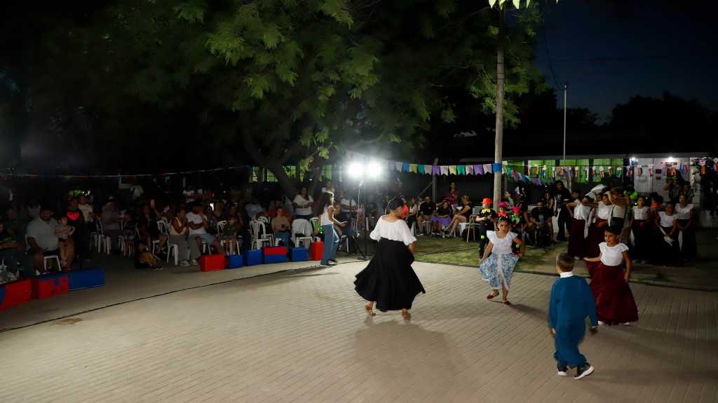 GALA ARTÍSTICA DE LA ECUELA LUIS DE TEJEDA