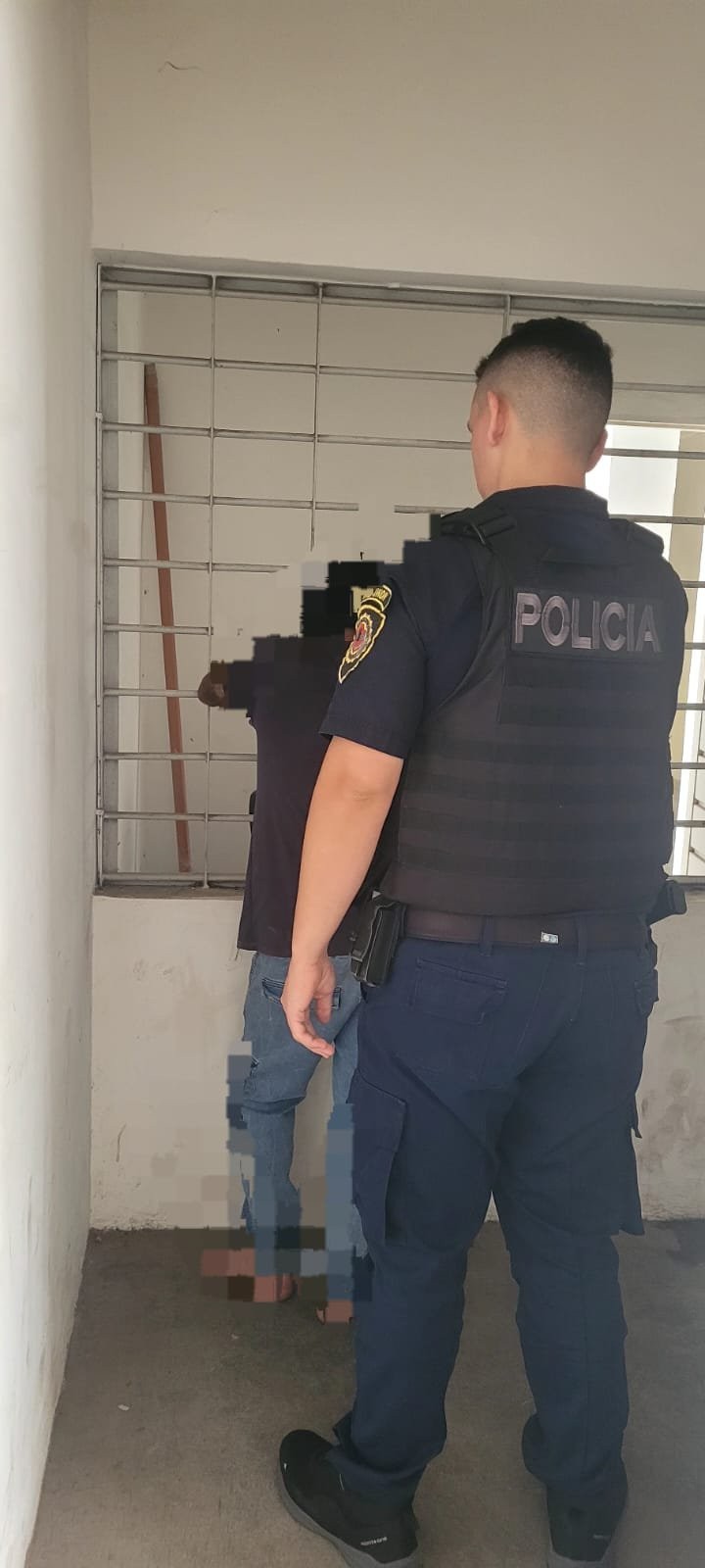 CANALS: ARROJABA PIEDRAS A PERSONAL DE SEGURIDAD