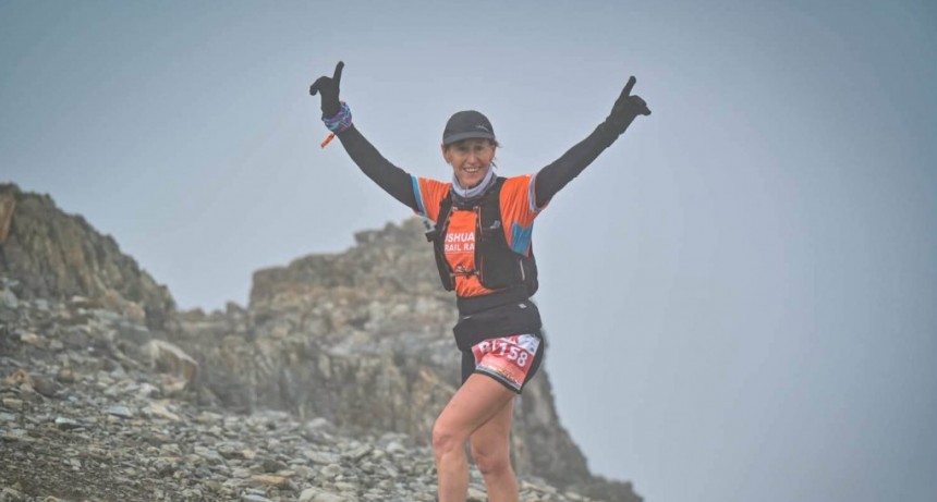 GRAN ACTUACIÓN DE MÓNICA BOLATTI EN USHUAIA