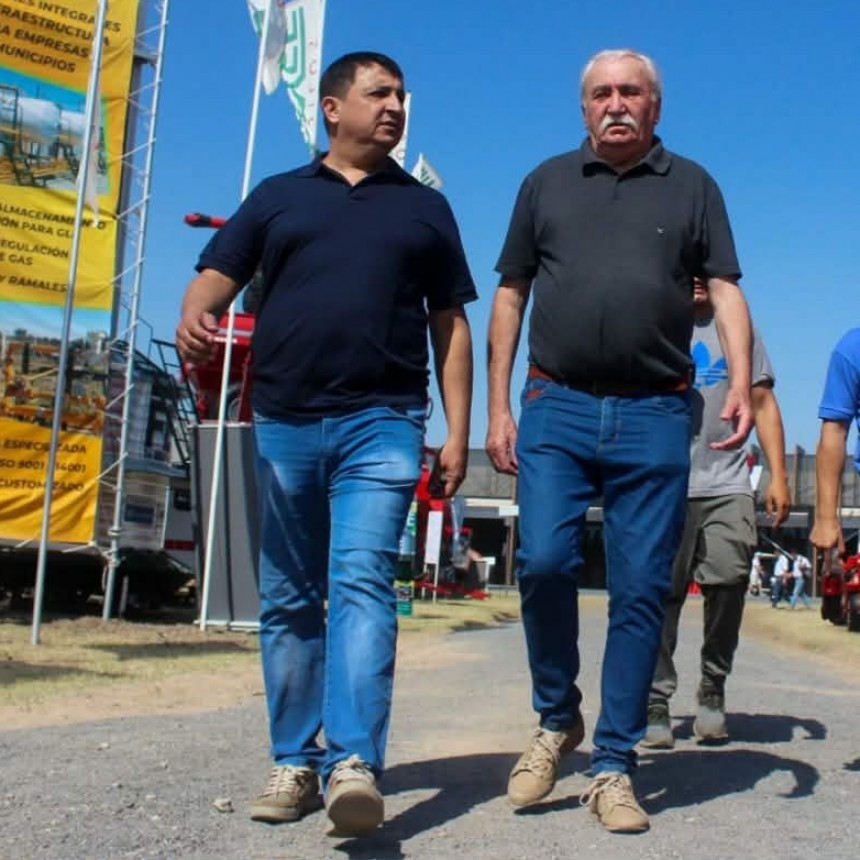 AUSTERIDAD, PROLIJIDAD Y DIÁLOGO