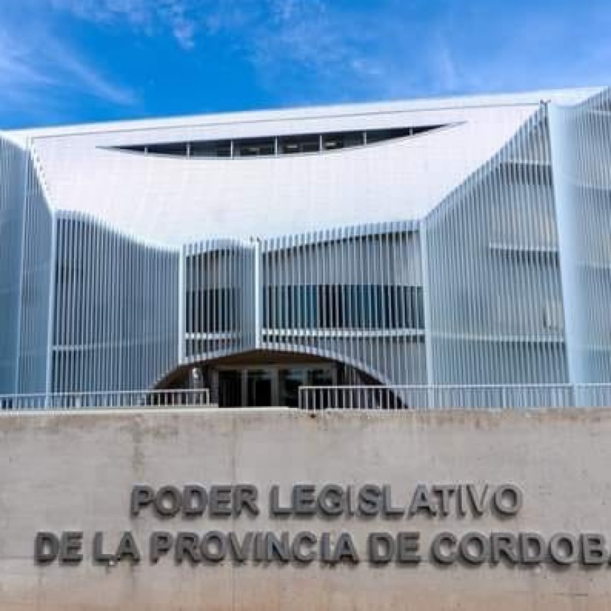 TRATAN PROYECTO DE JUBILADOS EN LA UNICAMERAL