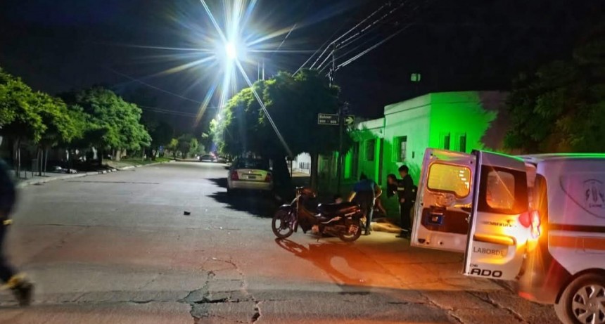 UNA MOTOCICLISTA ACCIDENTADA EN LABORDE